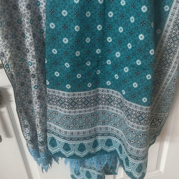 Pakistani and Indian desi outfit - Picture 7 of 9